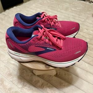 Brooks Women's Ghost 14 Hot Pink Running Shoes